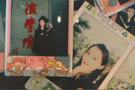 23岁关晓彤拍毕业照，路边大口吃煎饼没架子，脸部浮肿眼袋吸睛图片