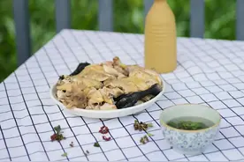玩转西山 | 又香又麻！团结花椒鸡太好吃了！跟着镜头去尝鲜~图片