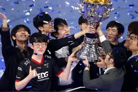数亿人热血狂欢！EDG含泪加冕，我们是冠军图片