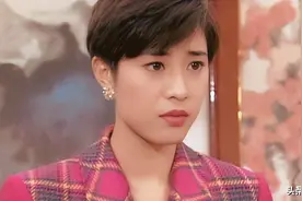 李丽珍对她当众掌掴，被假富豪骗财骗色，如今54岁依旧单身图片