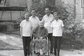 百岁寿星透露：带病长寿的秘诀，就是这“八个不”！（受益匪浅）图片