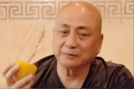 62岁汤镇业发胖明显，共组建三个家庭育有6名子女图片