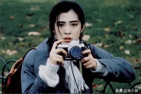 王祖贤：你给我一滴眼泪，我就看到了你心中全部的海洋图片