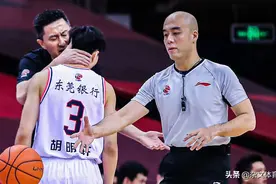 力压周鹏和赵睿！23岁成为广东男篮本土得分王，女友艺术照亮眼图片