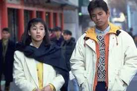 《东京爱情故事》职场穿衣：29年前穿香奈儿套装，女主西装超时髦图片