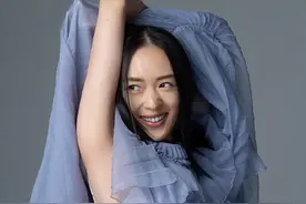 童瑶--仪态端庄优雅，美丽女神图片