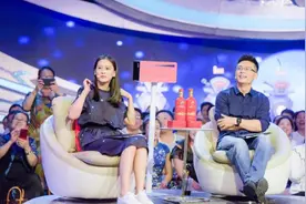 黄澜台上做“情感专家”，台下与丈夫离婚，事业与婚姻不可兼得？图片