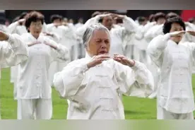 气功是真实存在的，为何一直没有被科学界认可？原因其实很简单视频封面