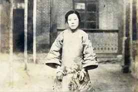 民国东北女匪"驼龙"：从妓女到土匪再到妓女，24岁被就地正法图片
