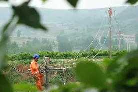 电工这件事也能做，这分明是消防队干的活，完事了女客户却这样说图片