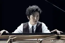 李云迪有多糊涂？最对不起的人是妈妈，为了儿子她付出了一切图片