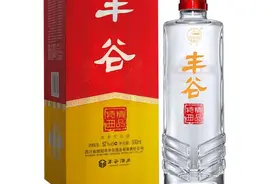 “无冕川王”四川丰谷酒，口感不输五粮液，如今为何无人知晓？图片