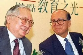 超霍英东捐500亿给祖国，却反被李嘉诚威胁，曹德旺揭首富真面目图片