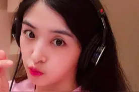 30岁张含韵被传秘密领证结婚，揭秘张含韵与彭冠英的恋爱经历图片