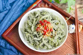 谷雨前这菜不吃就老了，被称为民间的“冬虫夏草”，长得丑营养好图片
