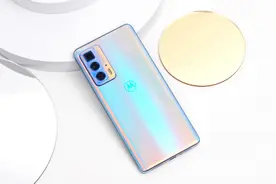 性价比远超Redmi，却很少被人提及，这3款手机心里太憋屈图片