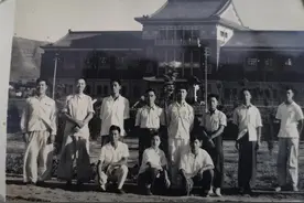 纪念何田先生图片