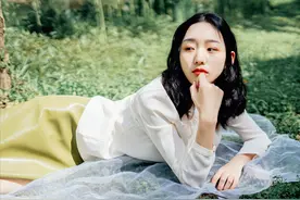 女儿问爸爸：“结婚的时候我该要多少彩礼”，爸爸的话值得深思图片