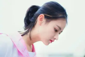 真心相爱的两个人，即使做不成夫妻，也能相爱一辈子！图片