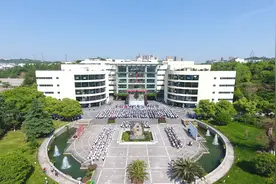 湖北一大学将建新校区，投资20亿占地1100亩，规模73万方图片