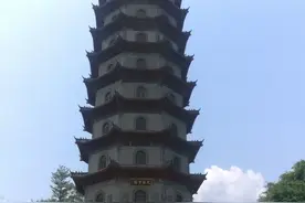 广西土豪3000万为父母打造陵墓，以及其励志的人生图片