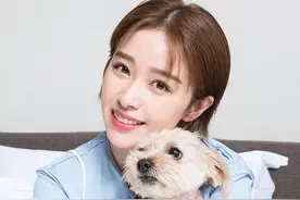 生育与养育之恩孰轻孰重？看阚清子继父和毛晓彤亲爸的区别就知道图片