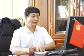 一句承诺 一生守护——记第五届甘肃省道德模范杨荣图片