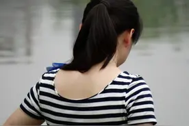 母亲离异多年未联系，患病找儿子捐骨髓，儿子：找你小儿子去图片