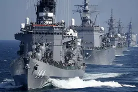 日本触手够长，上蹿下跳军舰战巡南海，遏制中国，还要拉拢越南图片