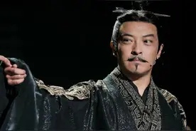富大龙的嬴政千呼万唤始出来，网友：他如果演《大秦赋》就好了图片