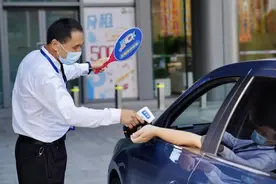 疫情起伏，虹口商场如何应对？图片