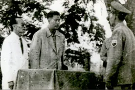 1952年葡兵公然炮击我军，解放军兵临澳门边境，叶剑英：赔款4亿图片