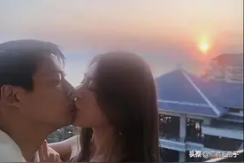与周迅真的离婚了？高圣远与新女友亲吻照曝光，女方疑为空姐图片