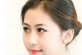 青春丽质的东方美女图片