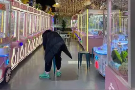 刘强东的霸气能否成为他成功路上的基石，创业路上都有哪些故事图片