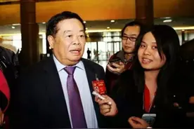 捐110亿的曹德旺，为何只给家乡捐50万？他：我是被赶出村的图片