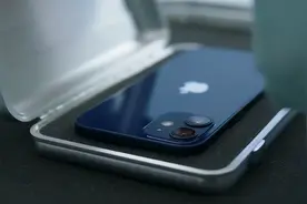 iPhone 12是5G手机？其实依然是4G+图片