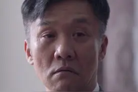 《突围》有两个关键配角，直到收官都没出现，少了很多戏剧性图片