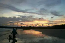 多年前去过的美丽景色之北海涠洲岛越南风情街图片