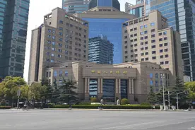 你存款的银行是几类银行，会倒闭吗？图片
