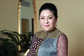 “向太”陈岚：炮轰周星驰，怒骂张柏芝，李连杰的“救命恩人”图片