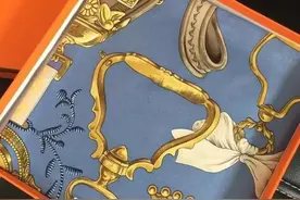 如果你想拥有一条有故事的丝巾，那么就不妨选一条爱马仕丝巾吧图片