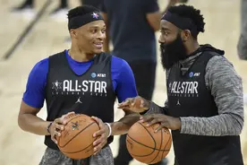 火箭总经理不好当！斯通压力大，哈登训练状态火热，卡佩拉收利好图片