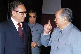 困扰晚年毛泽东的最大难题，被他用一句诗和一根针轻松化解图片