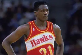 从未获得NBA总冠军的十大超巨图片