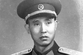 “宁碰阎王不碰他”：此中将擅长啃硬骨头，淮海战役粟裕调他6次图片