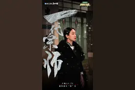 李梦被网友爆料多次耍大牌，躺着做造型，要一模一样的苹果图片