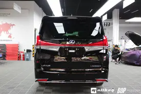 加价狂魔，是你会买雷克萨斯LM 300h吗？图片