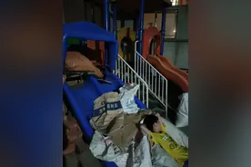 那天我露宿街头，于是看清了社会的现实图片