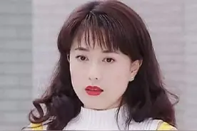 有很多女星也是旧时光里的美人，其中一位是张卫健的前女友图片